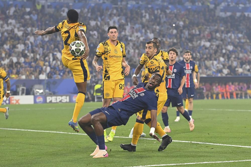 尤尔曼德：教练在岗位上待上15个月才合理，过早解雇教练不好